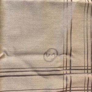 GUCCI Elysian Silk Blend Pocket Scarf New w Tags